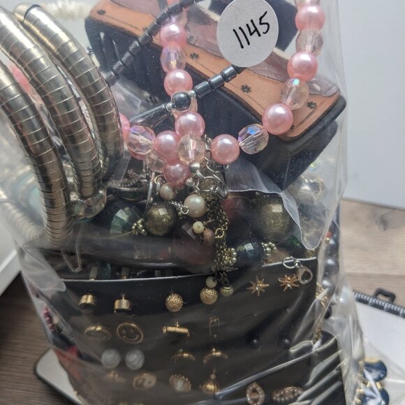 Jewelry Lot 4+ lbs 1145 Wearable Sellable Mystery Lot Free Shipping - Picture 1 of 7
